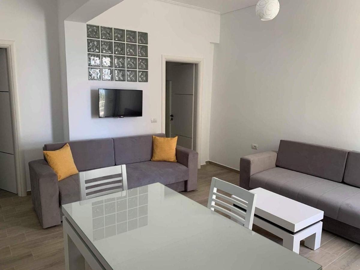 Villa Kristiana Sarandë 外观 照片
